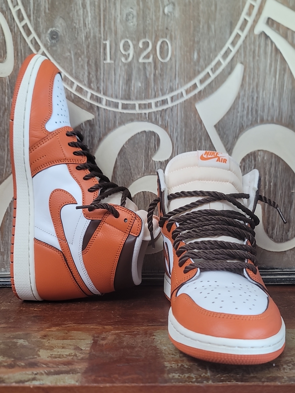 Nike Air Jordan 1 Retro High OG 'Starfish' Mens 10 (Good/Like New) - Picture 4 of 16